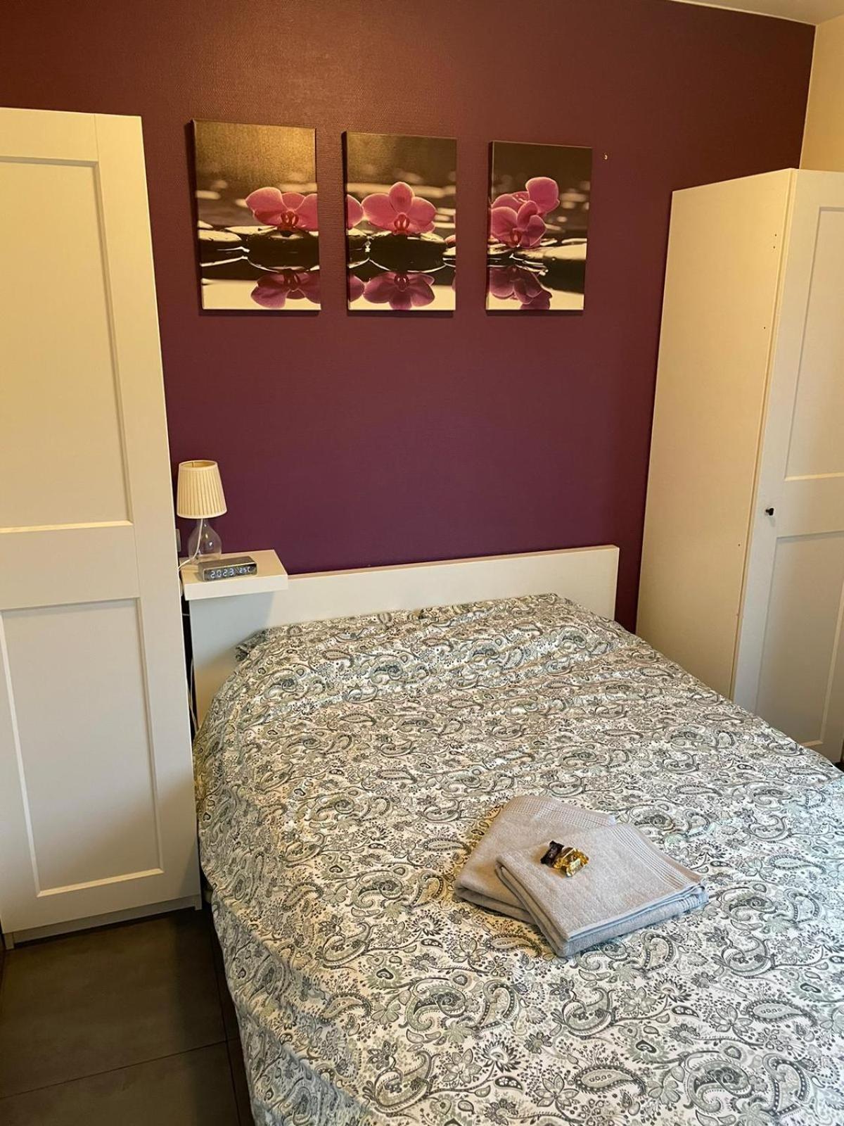 One Bedroom Fully Equipped Apartment With Terrace Brüsszel Kültér fotó